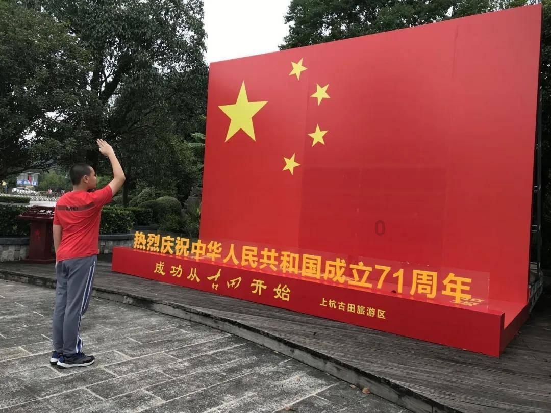 芭比的时尚新娘装