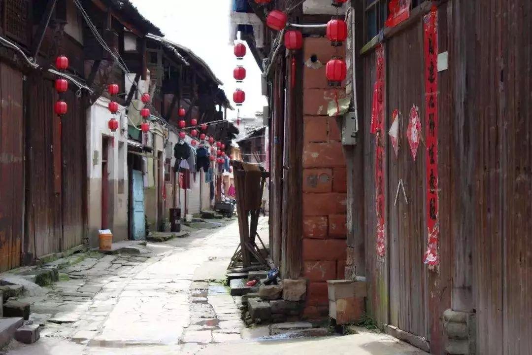 穴居人打高尔夫
